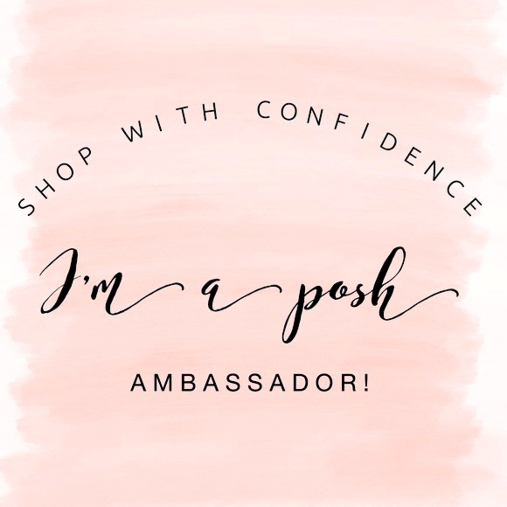 POSHMARK AMBASSADOR ✨